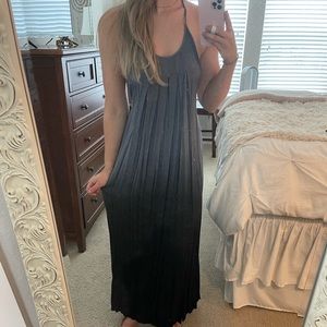 Open Back Ombré Maxi Dress